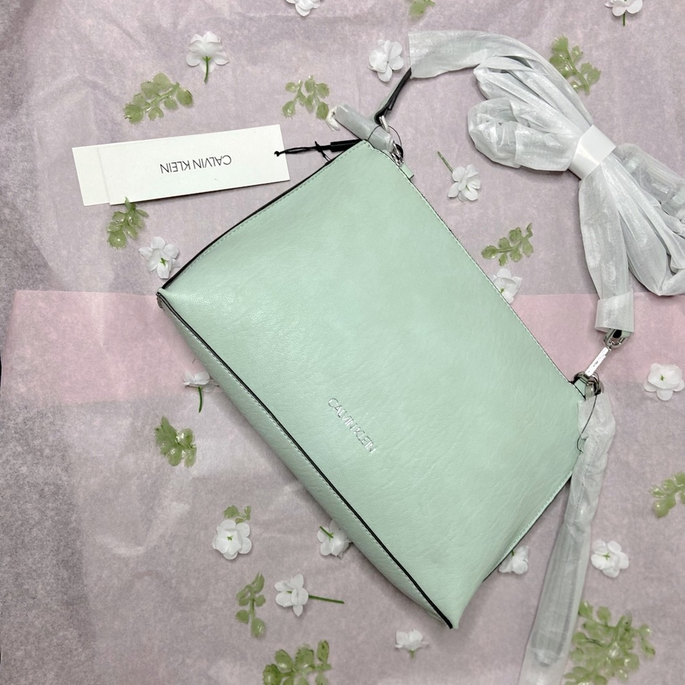 Medium sized sea foam green crossbody
